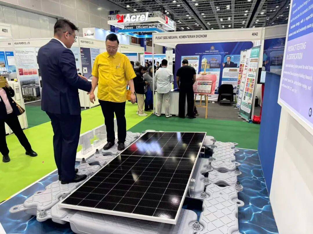 诺斯曼能源全新水上漂浮系统,亮相马来西亚IGEM2025,拓东盟绿能新局