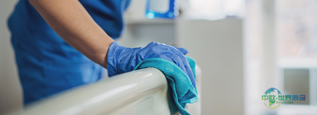 医疗清洁的可持续实践:专访克莱尔·纳什