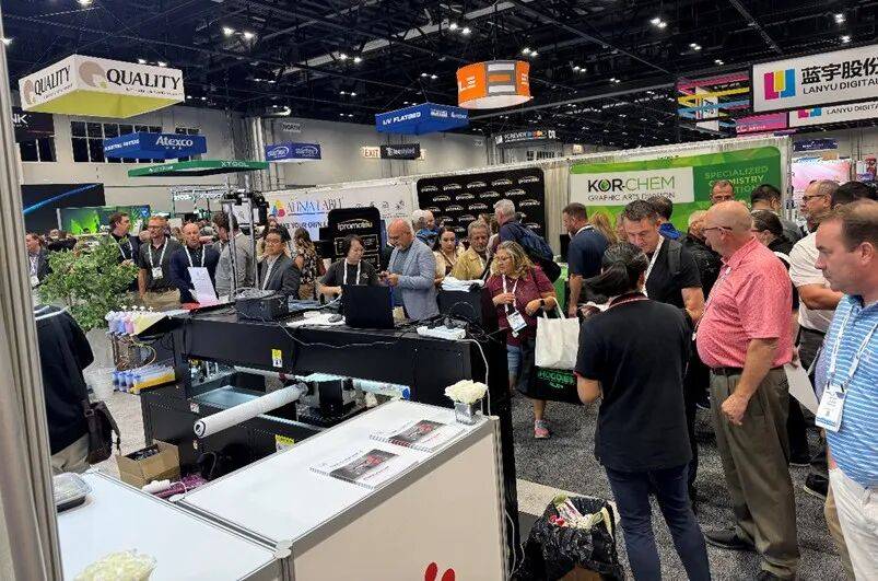 “锐嘉科AI视觉方案”参展美国印刷展览会——PRINTING United Expo 2025纪实
