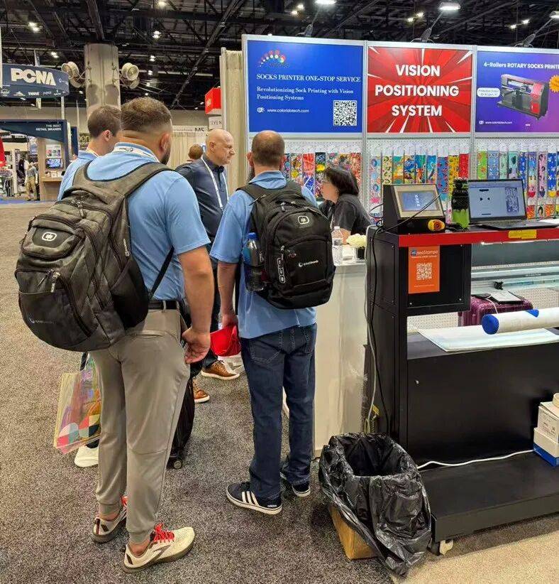 “锐嘉科AI视觉方案”参展美国印刷展览会——PRINTING United Expo 2025纪实