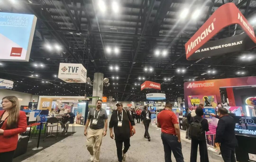 “锐嘉科AI视觉方案”参展美国印刷展览会——PRINTING United Expo 2025纪实