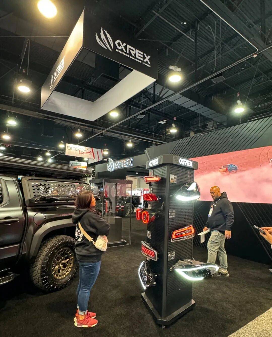 勇达行A-REX重磅亮相全球最大的改装展:2025美国SEMA改装展!