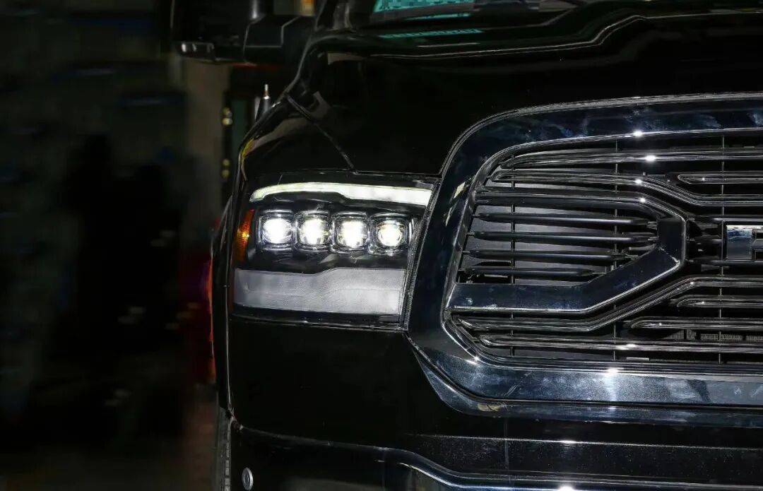 勇达行A-REX重磅亮相全球最大的改装展:2025美国SEMA改装展!