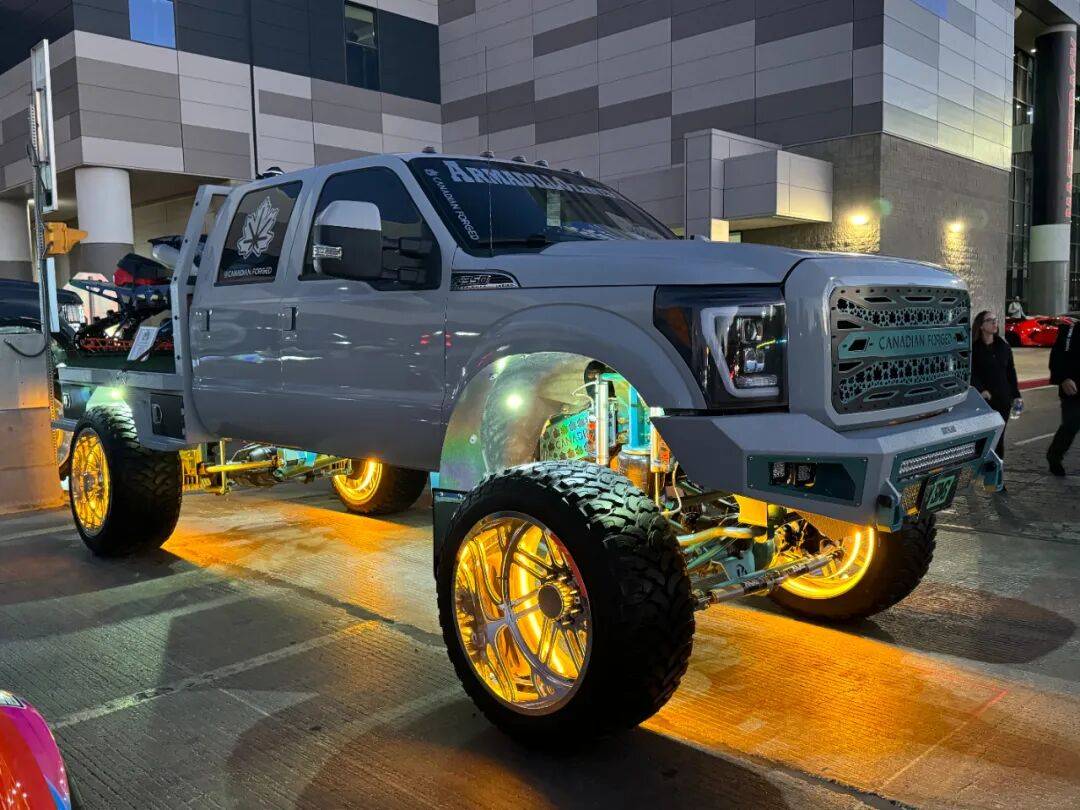勇达行A-REX重磅亮相全球最大的改装展:2025美国SEMA改装展!