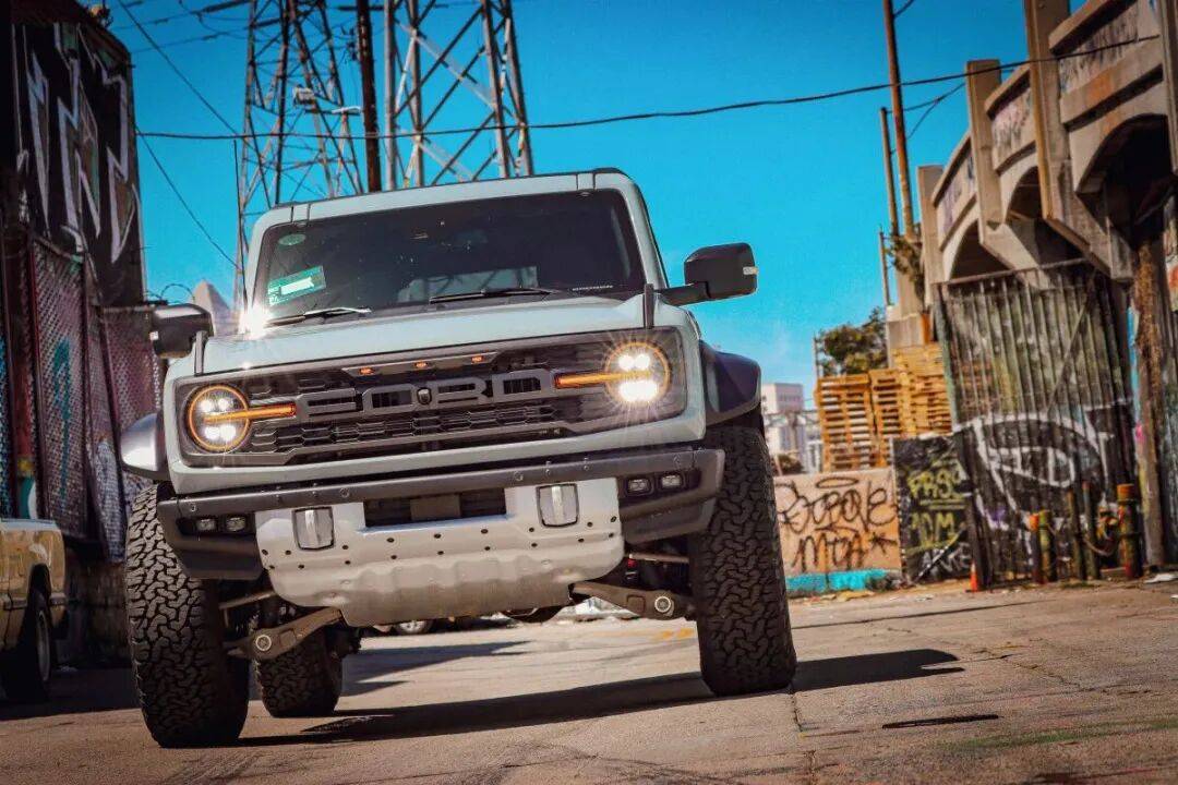 勇达行A-REX重磅亮相全球最大的改装展:2025美国SEMA改装展!