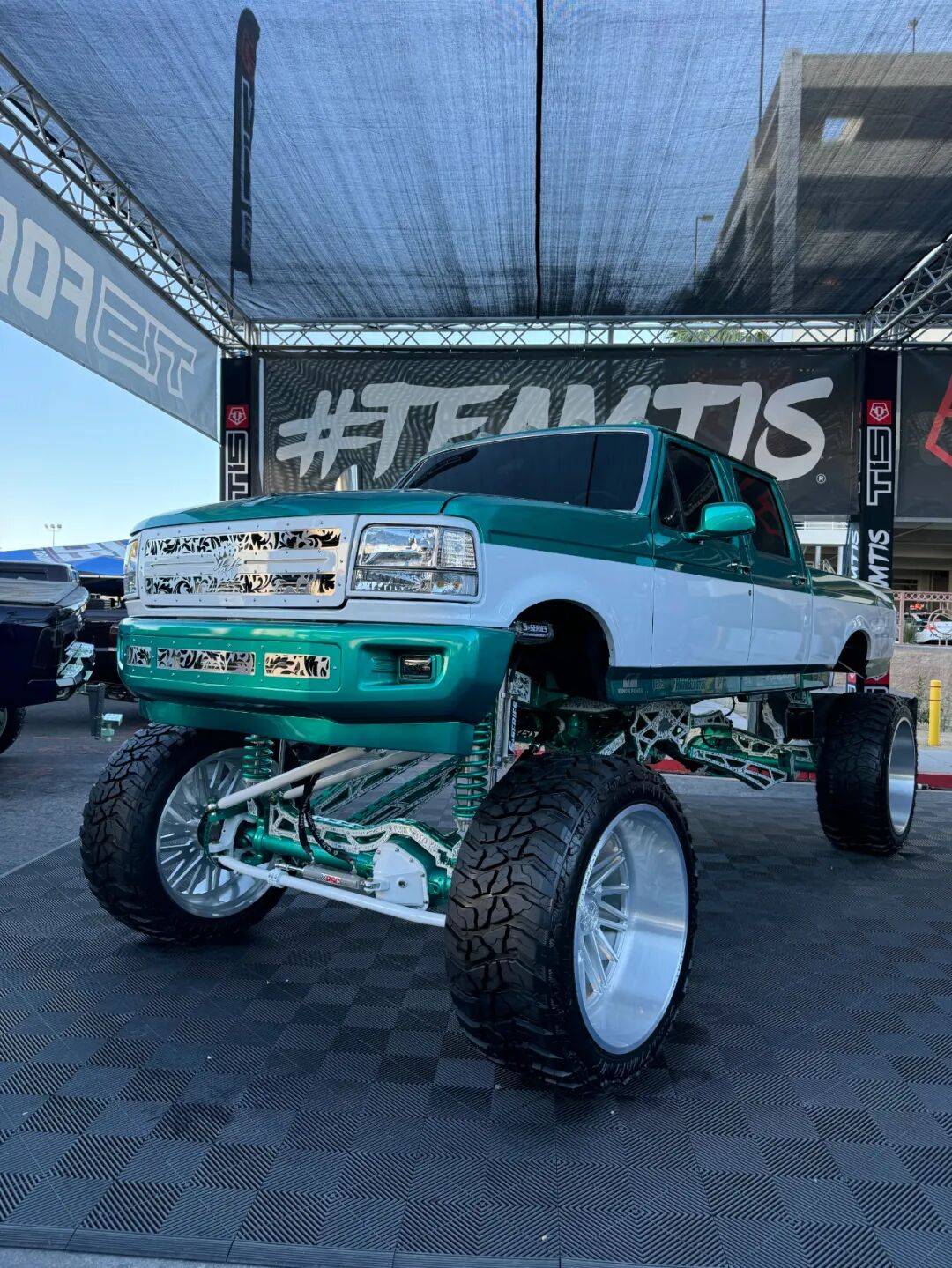 勇达行A-REX重磅亮相全球最大的改装展:2025美国SEMA改装展!