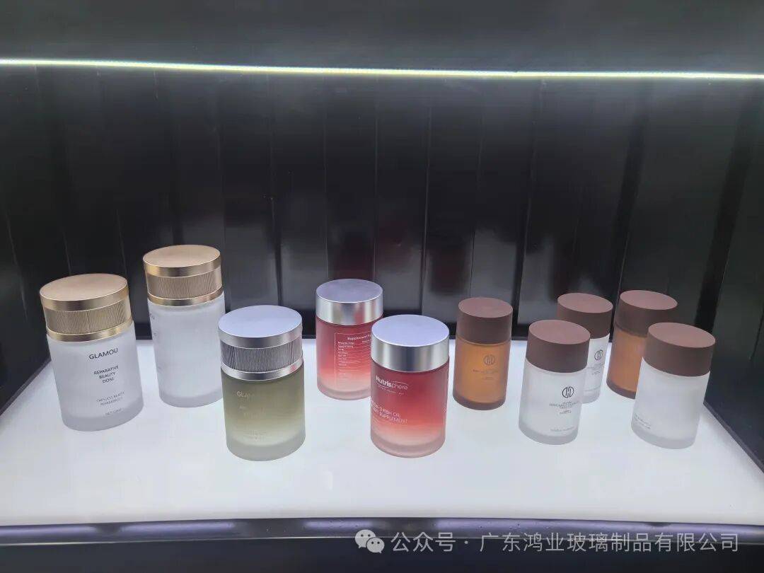 2025年亚太区美容展DAY2| 7-R10展位人潮如织?快来一探究竟!