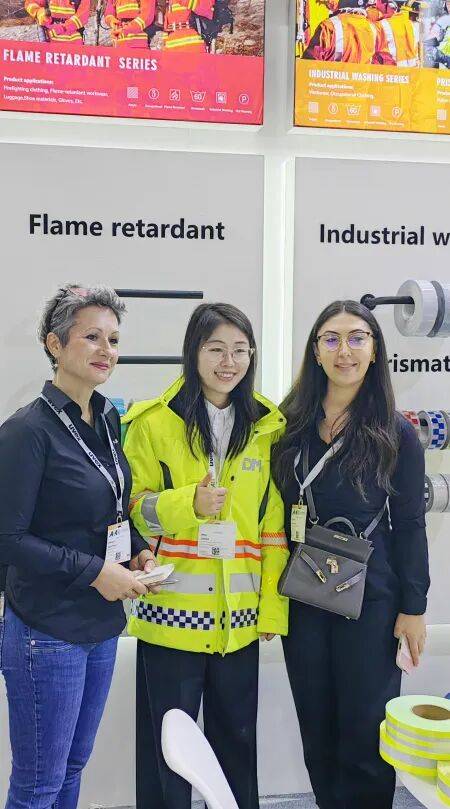 燃爆2025年德国A+A劳保展丨道明光学以光为盾 闪耀全球劳保行业盛会