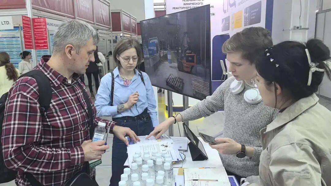 直击现场 | 沈阳瑞驰表面技术闪耀KHIMIA 2025,俄罗斯化工展盛况空前!