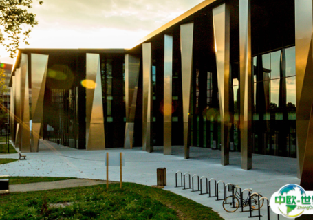 法国佩皮尼昂会展公园会展中心图片