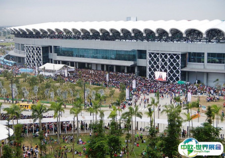 越南胡志明谭宾体育中心会展中心图片