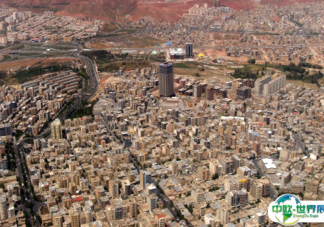 伊朗大不里士会展中心图片