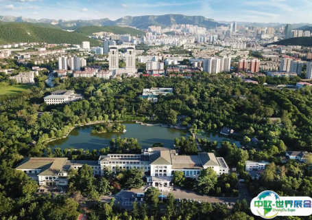 济南南郊宾馆会展中心图片