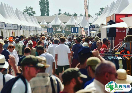 法国芒特拉若利Salon de la Chasse会展中心图片