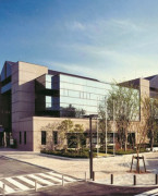 日本山梨县地方产业中心