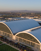 伊朗德黑兰Shahr-e Aftab展览中心