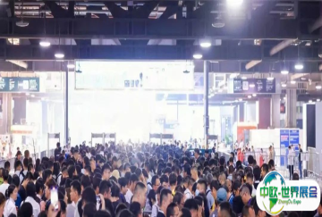 2500＋品牌，国际观众首日同比增长64%，2025上海国际水展盛大开幕！