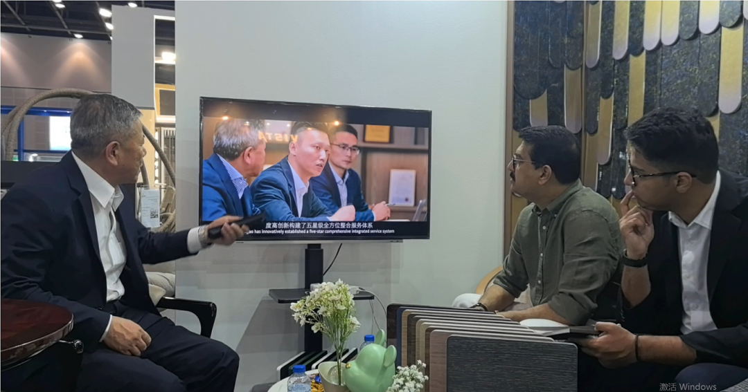 广东度高家具闪耀2025年迪拜国际家具展
