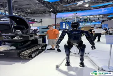 375家企业亮相比拼炫技！2025数博会专业展带来沉浸式数字体验