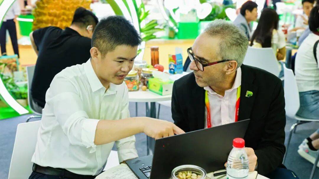 陈氏阳光亮相2025年第18届香港亚洲国际果蔬展，为全球果业发展注入中国动能！
