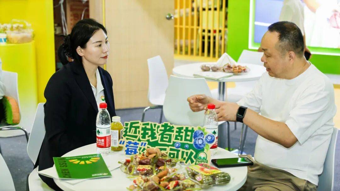 陈氏阳光亮相2025年第18届香港亚洲国际果蔬展，为全球果业发展注入中国动能！