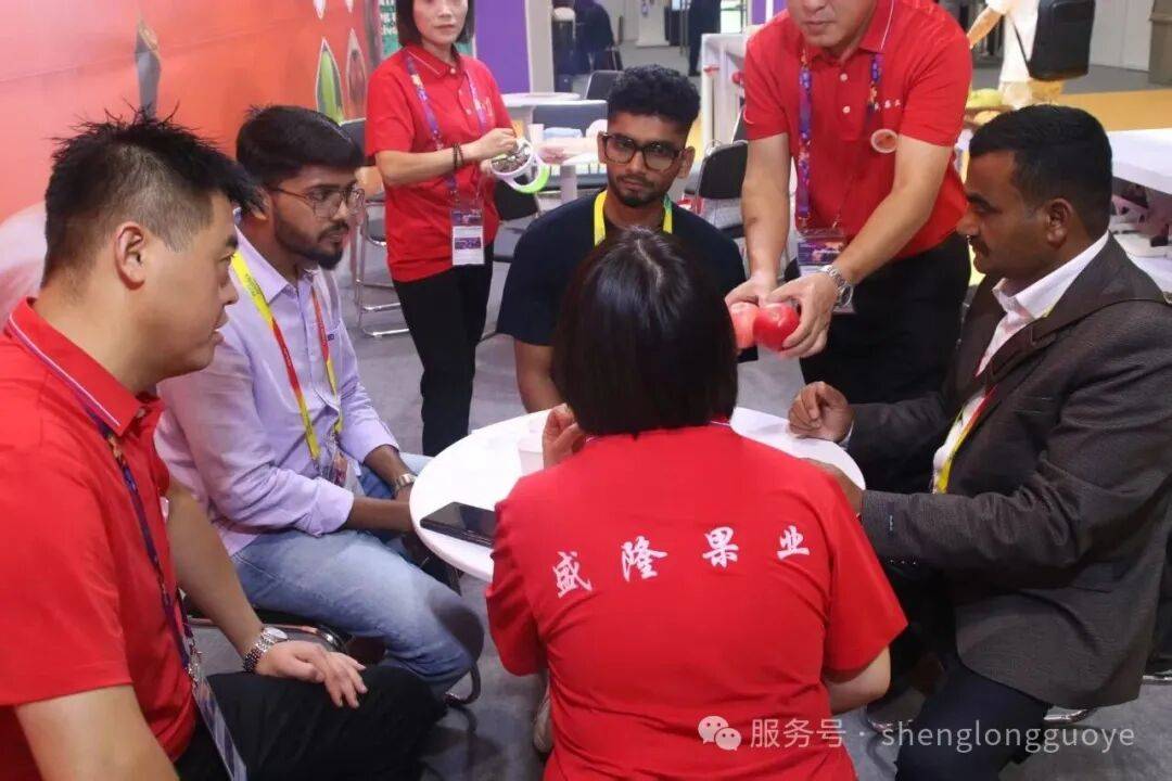 2025年香港亚洲国际果蔬展览会精彩继续-白水盛隆苹果