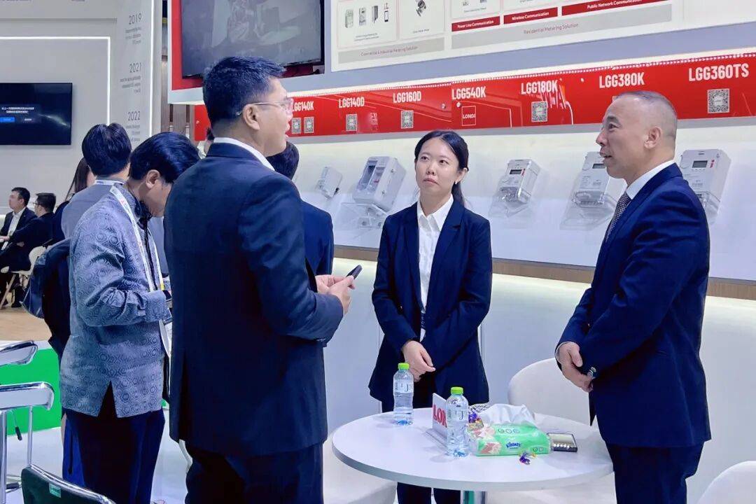 共绘能源管理新蓝图 隆基宁光参加2025年第18届亚洲国际电力能源展览会