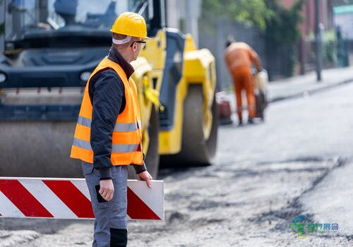 公路施工区安全风险：哪些在改善？哪些未改善？五大救命工具解析