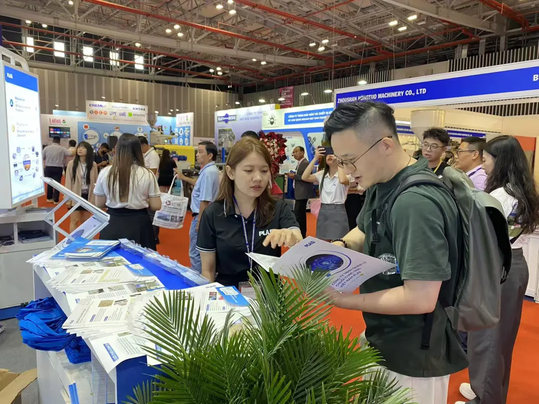 ‌Vietnam Plas 2025展会首日盛况 | 普拉司越南B619展台助力中越塑料产业对接