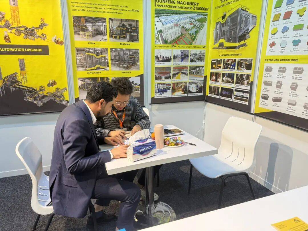 深拓全球市场，2025年群峰智造同时亮相海内外多个国际大展