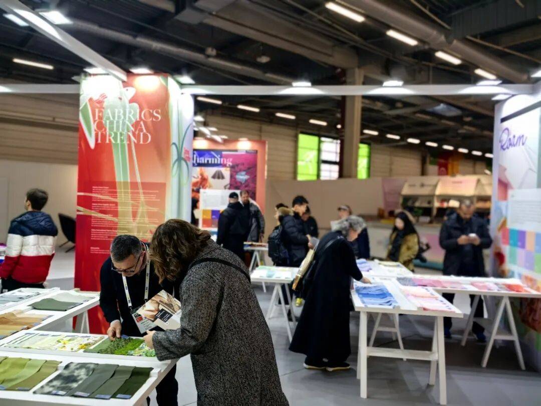 中国设计即将亮相2025年巴黎Texworld Paris，“Fabrics China中国流行面料”奔赴时尚之约