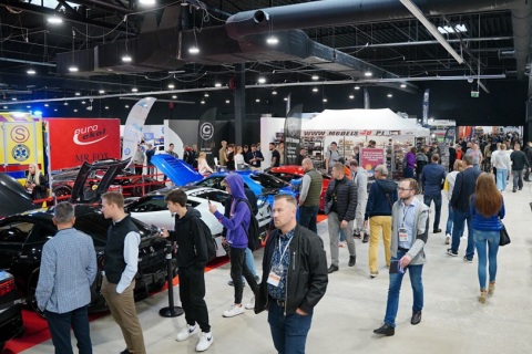 波兰国际汽车展览会展会现场图片