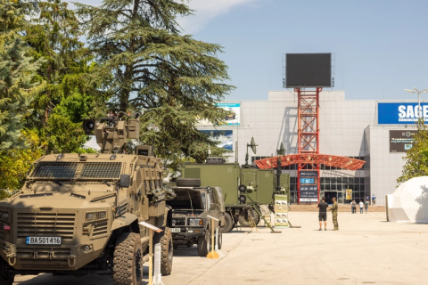 保加利亚国际防务展览会展会现场图片