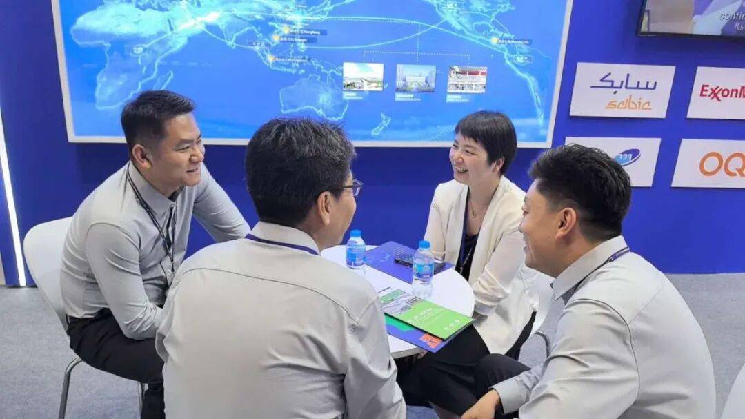 明日控股参加2025年第23届越南国际塑料橡胶工业展