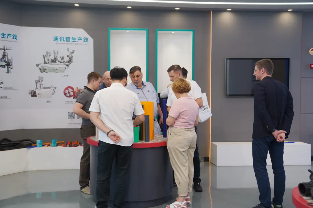 2025德国K展即将启幕，德科摩携硬核设备，邀您共探橡塑新机遇！