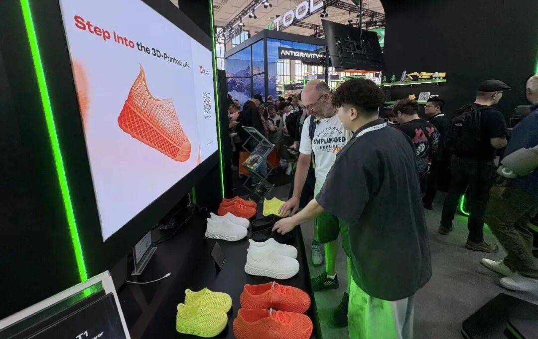 创想三维亮相IFA Berlin 2025：新品获奖，互动火热