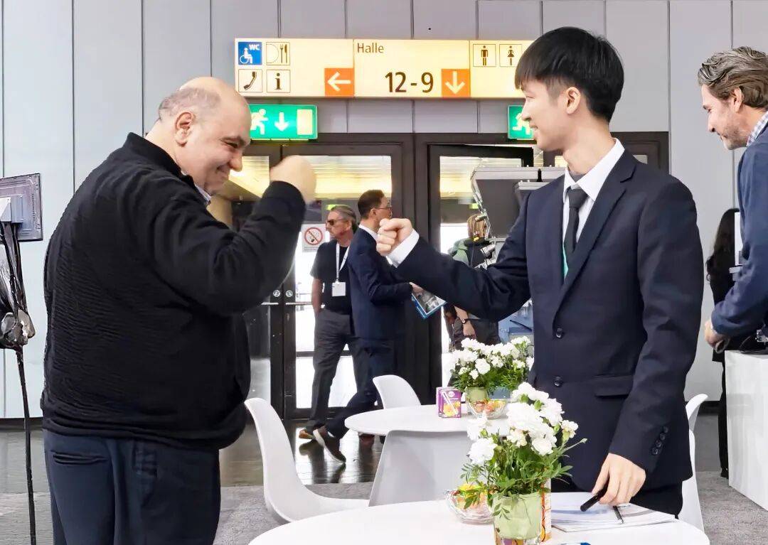 德国杜塞尔多夫国际塑料及橡胶博览会K 2025 | 联塑机器柔性高效制造，引领技术革新