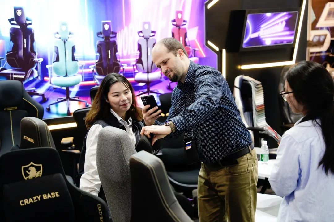 十月香港展：4,100 个展位的消费电子新势力+爆款电竞产品，这波值得等待！