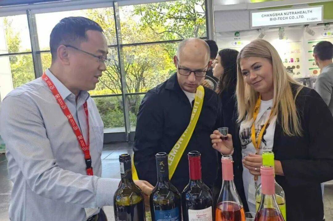 戎子酒庄闪耀2025年德国 ANUGA 国际食品及饮料展，7 款佳酿香飘莱茵河畔