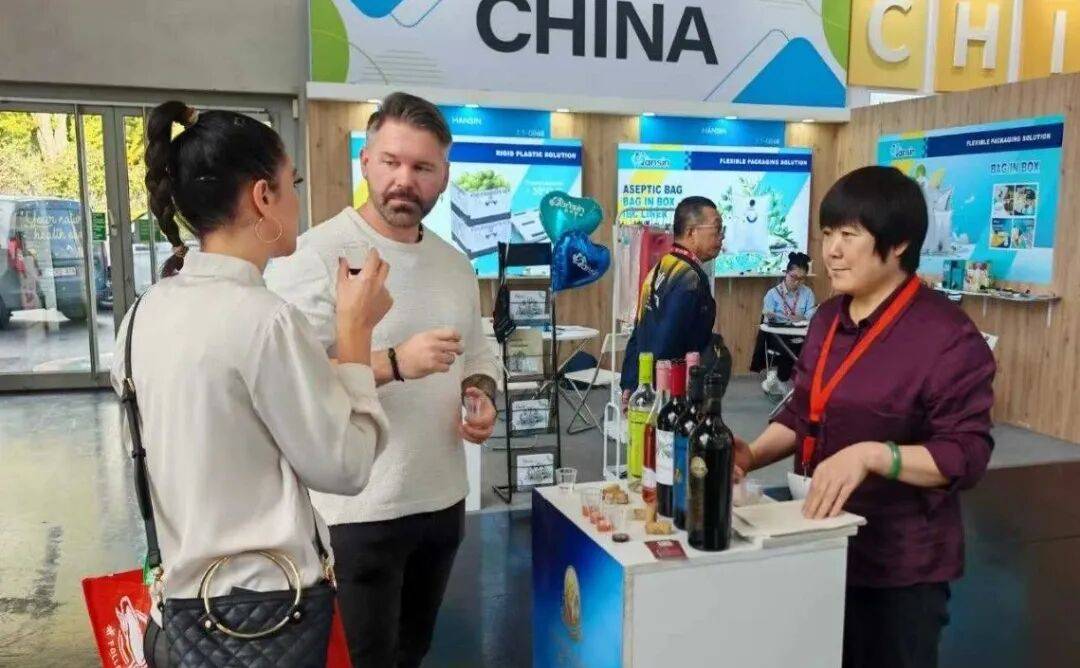 戎子酒庄闪耀2025年德国 ANUGA 国际食品及饮料展，7 款佳酿香飘莱茵河畔
