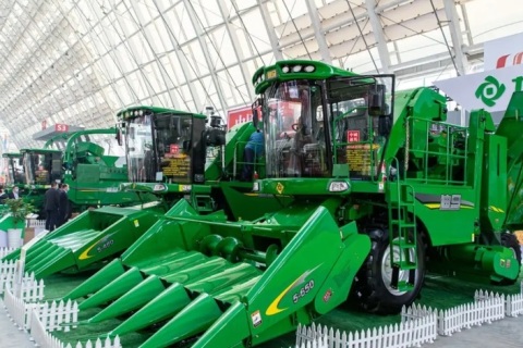 临沂农业机械展展会现场图片