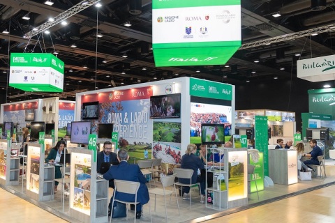 法国戛纳高尔夫用品展览会展会现场图片