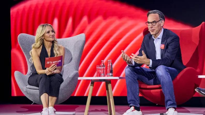 2025年德国慕尼黑国际乘用车展览会：展会第二天