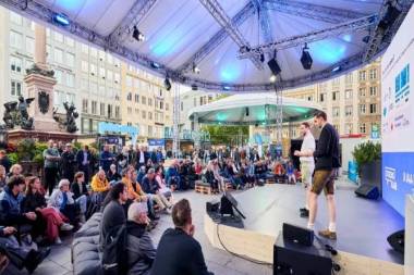 2025年德国慕尼黑国际乘用车展览会：展会第二天