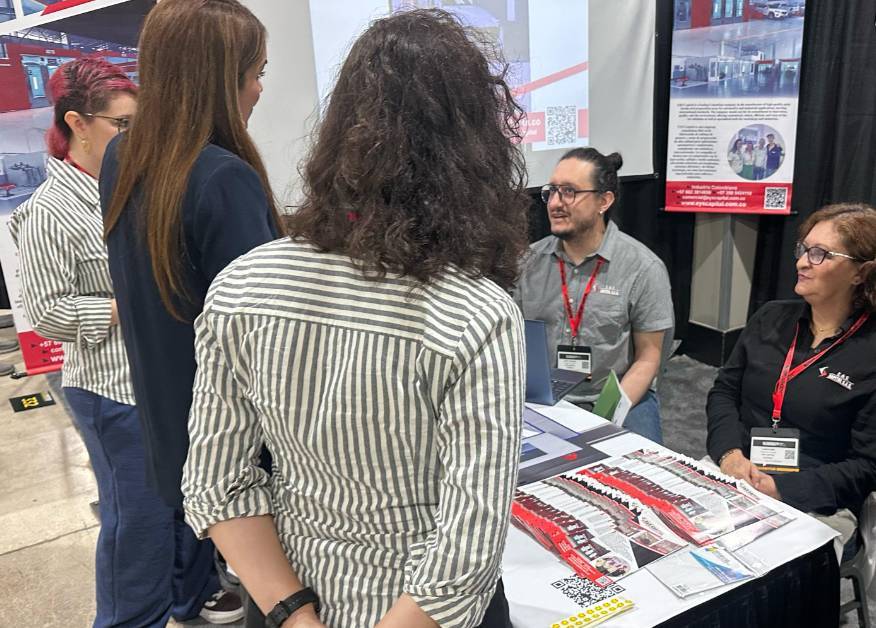 2025年美国洛杉矶国际车展览会：AutoMobility LA扩大车队创新展示