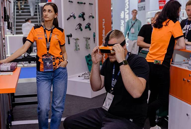 2023年俄罗斯莫斯科国际可再生能源及新能源车展览会：行业专家共话绿色能源未来