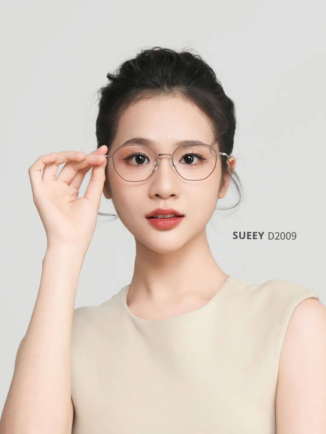 2025·香港国际眼镜展览会，SUEEY 亗一期待您的到来！