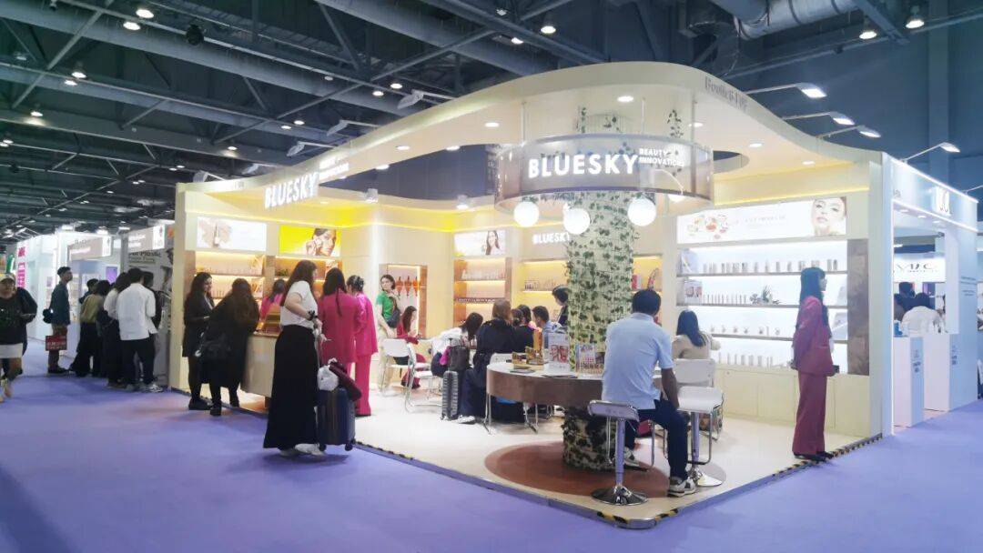 展幕落下，热爱不减｜蓝天优创美2025年香港亚太区美容展圆满收官，下一站，用更好的产品相遇！