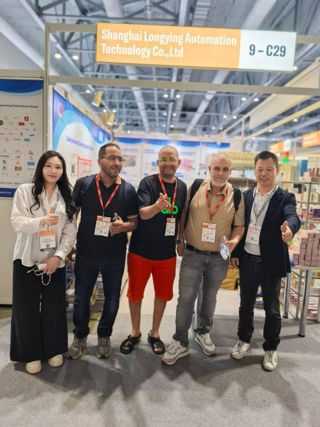 闪耀香江，满载而归 | 龙应2025年香港美容展精彩回顾