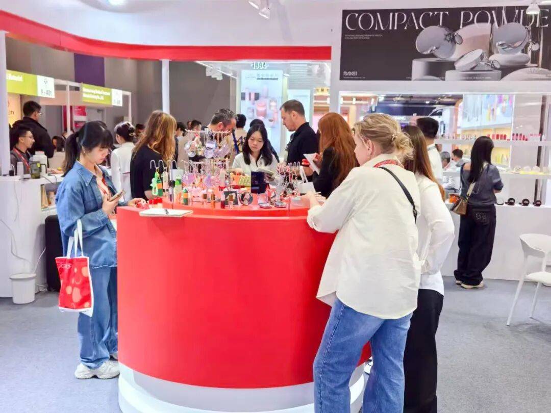 【2025年香港美容展】博美塑胶BMEI回顾：创新引领，共话未来新篇章